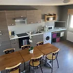 Сasa de vacaciones Les Genets Du Sancy *