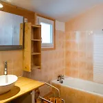 Les Genets Du Sancy * Besse-et-Saint-Anastaise