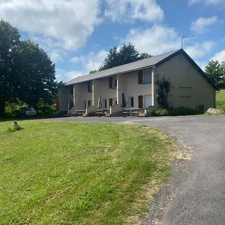 Les Genêts Du Sancy Hébergement de vacances Besse-et-Saint-Anastaise