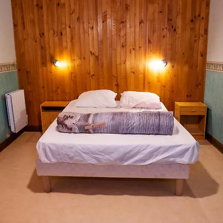 Les Genêts Du Sancy Hébergement de vacances