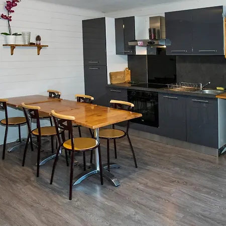 Les Genêts Du Sancy Hébergement de vacances Besse-et-Saint-Anastaise